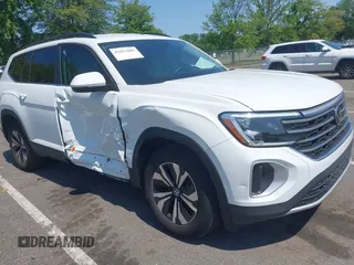 2024 Volkswagen Atlas SE с VIN 1V2LR2CA6RC512584, выставлен на аукционе IAAI как лот 42417609 с пробегом 18 518 миль миль и . История ставок и продаж доступна на DreamBid. Изображение 1.