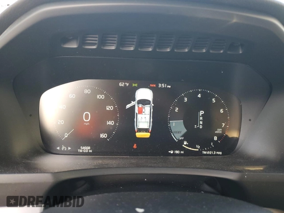 2016 Volvo XC90 Momentum with VIN YV4102XK6G1072264, listed as a Copart auction lot 86463054 with 54,668 mi miles and Salvage Title. Bid and sale history available at carsss.com. Image 9.