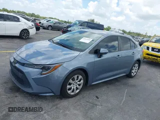 2020 Toyota Corolla LE with VIN 5YFEPRAE2LP070450, listed as a IAAI auction lot 40061850 with 62,850 mi miles. Bid and sale history available at carsss.com. Image 18.
