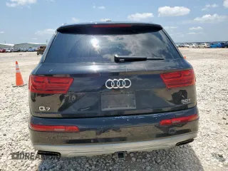 2017 Audi Q7 Prestige with VIN WA1VAAF79HD020632, listed as a Copart auction lot 60118155 with 144,250 mi miles and Salvage title. Bid and sale history available at DreamBid. Image 6.