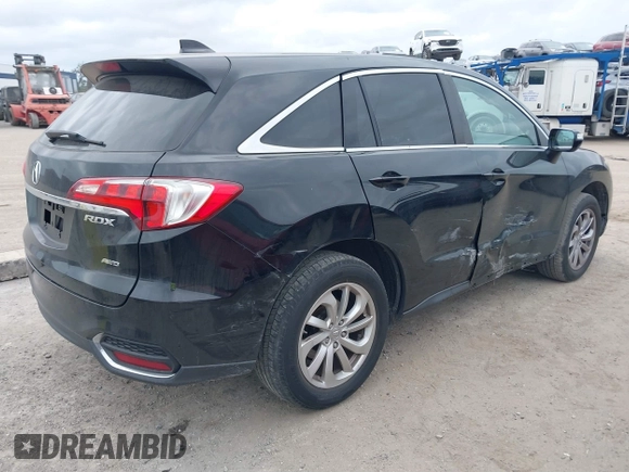 2017 Acura RDX w/Technology Pkg with VIN 5J8TB4H58HL020832, listed as a IAAI auction lot 41628273 with 93,635 mi miles. Bid and sale history available at carsss.com. Image 4.