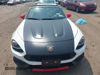 2019 FIAT 124 Spider Lusso with VIN JC1NFAEK8K0141936, listed as a IAAI auction lot 42406202 with 17,556 mi miles and . Bid and sale history available at DreamBid. Image 12.