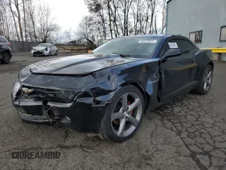 2013 Chevrolet Camaro LT with VIN 2G1FC1E35D9146523, listed as a Copart auction lot 50328805 with 197,179 mi miles and Salvage Title. Bid and sale history available at carsss.com. Image 1.