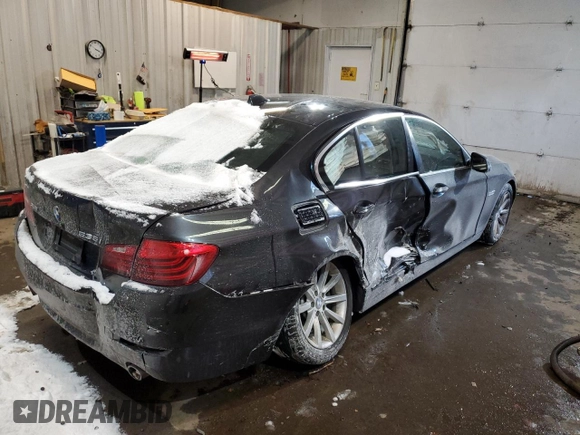 2015 BMW 5 Series 535i xDrive with VIN WBA5B3C51FD542036, listed as a Copart auction lot 41739815 with Not Provided miles and Salvage Title. Bid and sale history available at carsss.com. Image 3.