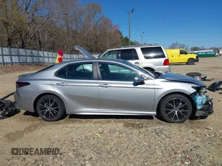 2022 Toyota Camry SE with VIN 4T1S11AK7NU054502, listed as a IAAI auction lot 41857044 with 55,585 mi miles and . Bid and sale history available at DreamBid. Image 14.