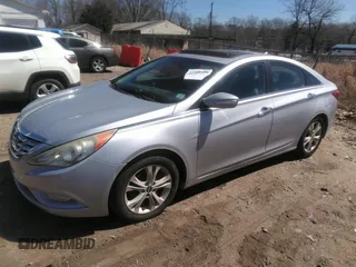 2011 Hyundai Sonata Limited with VIN 5NPEC4AC2BH195425, listed as a IAAI auction lot 41860399 with 124,424 mi miles and . Bid and sale history available at DreamBid. Image 2.