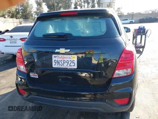2018 Chevrolet Trax LS with VIN 3GNCJKSB1JL330732, listed as a IAAI auction lot 41739704 with 98,554 mi miles. Bid and sale history available at carsss.com. Image 16.