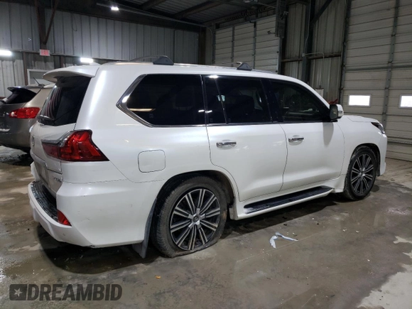 2018 Lexus LX 570 z VIN JTJHY7AX8J4262937, wystawiony jako Copart lot #49702925 z przebiegiem 104 837 mil mil oraz Szkoda całkowita • Salvage title. Historia ofert i sprzedaży dostępna na DreamBid. Obrazek 3.