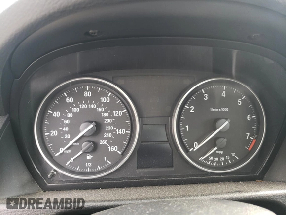 2015 BMW X1 xDrive28i with VIN WBAVL1C5XFVY25644, listed as a Copart auction lot 48506755 with 0 mi miles and Clean Title. Bid and sale history available at carsss.com. Image 9.
