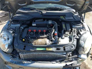 2007 MINI Hardtop S with VIN WMWMF73597TL86892, listed as a IAAI auction lot 42157544 with 93,097 mi miles and . Bid and sale history available at DreamBid. Image 10.