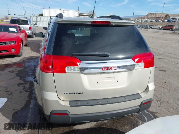 2010 GMC Terrain SLE-2 with VIN 2CTALDEW2A6361176, listed as a IAAI auction lot 41525393 with 111,821 mi miles. Bid and sale history available at carsss.com. Image 16.