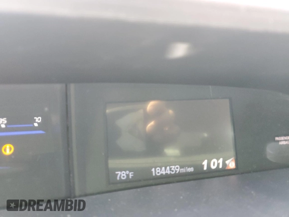 2014 Honda Civic LX z VIN 19XFB2F58EE260521, wystawiony jako Copart lot #55211935 z przebiegiem 184 439 mil mil oraz Szkoda całkowita • Salvage title. Historia ofert i sprzedaży dostępna na DreamBid. Obrazek 9.