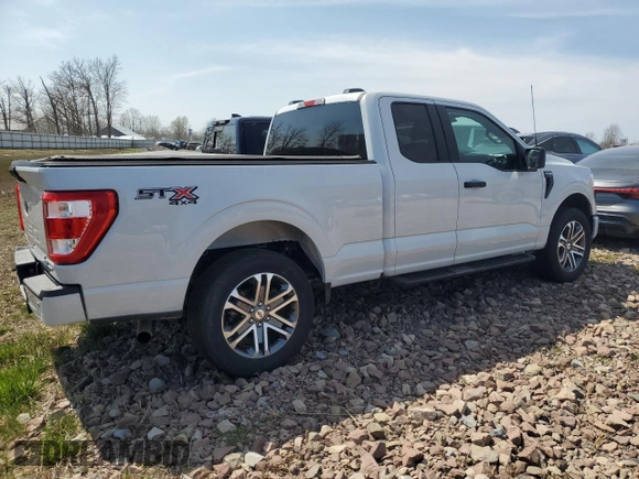 2022 Ford F-150 XL z VIN 1FTEX1EP5NKD35795, wystawiony jako Copart lot #53801345 z przebiegiem 42 469 mil mil oraz Szkoda całkowita • Salvage title. Historia ofert i sprzedaży dostępna na DreamBid. Obrazek 3.
