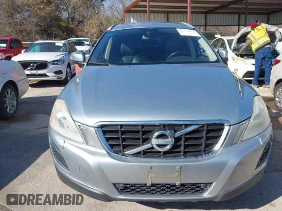 2013 Volvo XC60 3.2L с VIN YV4952DL1D2370356, выставлен на аукционе IAAI как лот 41332064 с пробегом 253 457 миль миль и . История ставок и продаж доступна на DreamBid. Изображение 6.