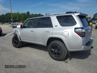 2022 Toyota 4Runner SR5 Premium with VIN JTENU5JR8N6032893, listed as a Copart auction lot 56591825 with 40,720 mi miles and Salvage title. Bid and sale history available at DreamBid. Image 2.