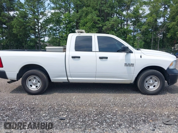 2018 Ram 1500 Express with VIN 1C6RR7FG2JS282729, listed as a IAAI auction lot 42546823 with 194,517 mi miles and . Bid and sale history available at DreamBid. Image 13.