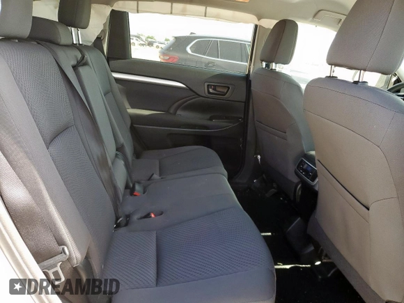 2016 Toyota Highlander LE z VIN 5TDBKRFHXGS255055, wystawiony jako Copart lot #64333555 z przebiegiem 80 122 mil mil oraz Szkoda całkowita • Salvage title. Historia ofert i sprzedaży dostępna na DreamBid. Obrazek 11.