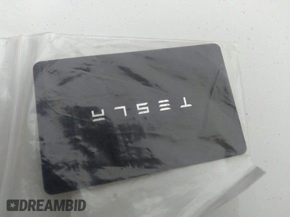 2024 Tesla Model Y Long Range z VIN 7SAYGDEE7RA214802, wystawiony jako IAAI lot #41118623 z przebiegiem 12 336 mil mil oraz . Historia ofert i sprzedaży dostępna na DreamBid. Obrazek 11.