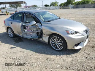 2014 Lexus IS 250 z VIN JTHBF1D25E5011335, wystawiony jako Copart lot #57216325 z przebiegiem 67 839 mil mil oraz Szkoda całkowita • Salvage title. Historia ofert i sprzedaży dostępna na DreamBid. Obrazek 4.
