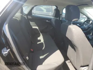 2017 Ford Focus SE z VIN 1FADP3F24HL316007, wystawiony jako Copart lot #56416645 z przebiegiem 79 085 mil mil oraz Szkoda całkowita • Salvage title. Historia ofert i sprzedaży dostępna na DreamBid. Obrazek 10.