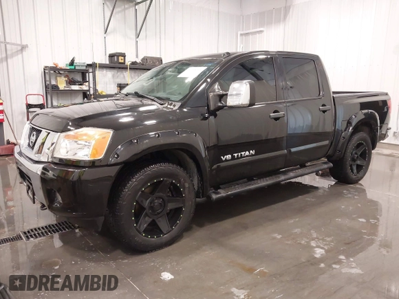 2015 Nissan Titan SV z VIN 1N6AA0EC6FN502962, wystawiony jako IAAI lot #41358935 z przebiegiem 102 204 mil mil oraz . Historia ofert i sprzedaży dostępna na DreamBid. Obrazek 19.