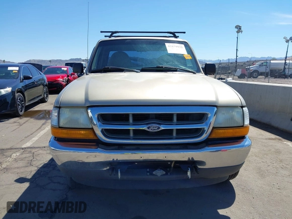 2000 Ford Ranger XL with VIN 1FTYR10CXYPA60122, listed as a IAAI auction lot 41879932 with 161,820 mi miles. Bid and sale history available at carsss.com. Image 12.