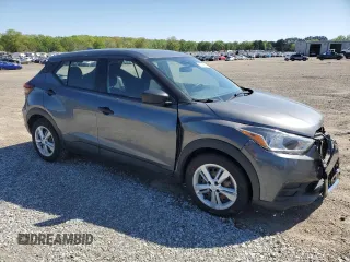 2021 Nissan Kicks S z VIN 3N1CP5BV6ML498702, wystawiony jako Copart lot #52186655 z przebiegiem 50 473 mil mil oraz Szkoda całkowita • Salvage title. Historia ofert i sprzedaży dostępna na DreamBid. Obrazek 4.
