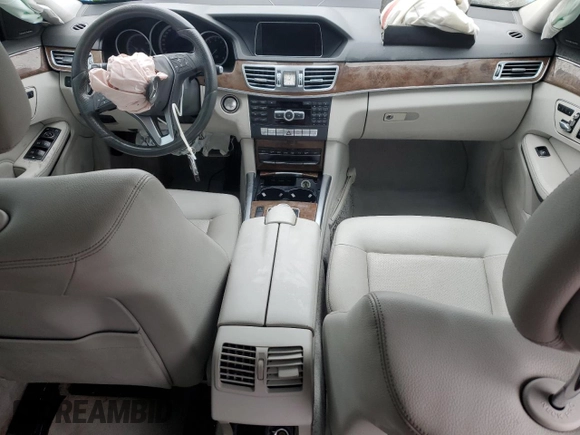 2014 Mercedes-Benz E 350 Luxury with VIN WDDHF8JB7EA962819, listed as a Copart auction lot 52606005 with Not Provided miles and Salvage Title. Bid and sale history available at DreamBid. Image 8.