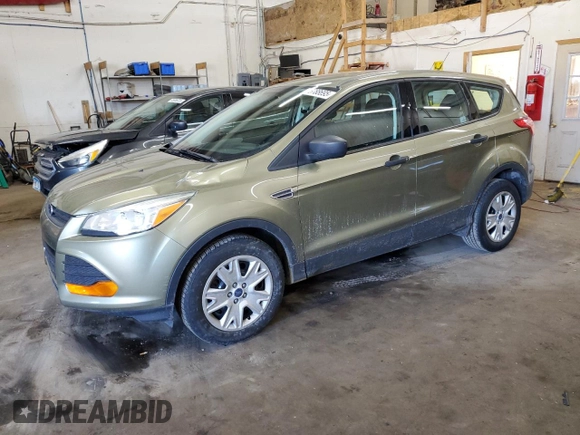 2013 Ford Escape S with VIN 1FMCU0F77DUB15274, listed as a Copart auction lot 46788695 with 135,499 mi miles and Salvage Title. Bid and sale history available at carsss.com. Image 1.