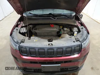 2022 Jeep Compass Altitude with VIN 3C4NJCBB1NT198276, listed as a Copart auction lot 74834184 with 31,729 mi miles and Clean title. Bid and sale history available at DreamBid. Image 12.