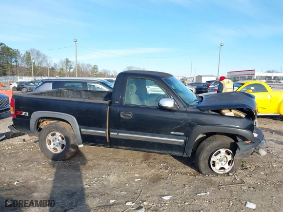 2001 Chevrolet Silverado 1500 LS with VIN 1GCEK14T11Z103743, listed as a IAAI auction lot 41300118 with 1 mi miles. Bid and sale history available at carsss.com. Image 13.