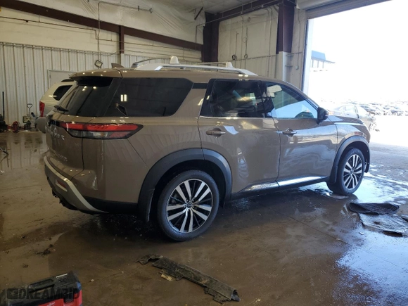 2023 Nissan Pathfinder Platinum with VIN 5N1DR3DK9PC267579, listed as a Copart auction lot 50333675 with 19,786 mi miles and Salvage Title. Bid and sale history available at carsss.com. Image 3.