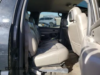 2002 Chevrolet Suburban LT with VIN 1GNFK16T02J261631, listed as a Copart auction lot 46933875 with Not provided miles and Salvage title. Bid and sale history available at DreamBid. Image 11.