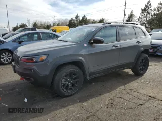 2019 Jeep Cherokee Trailhawk Elite z VIN 1C4PJMBN7KD436769, wystawiony jako Copart lot #87076024 z przebiegiem 40 150 mil mil oraz Szkoda całkowita • Salvage title. Historia ofert i sprzedaży dostępna na DreamBid. Obrazek 1.