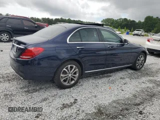 2015 Mercedes-Benz C 300 Luxury z VIN 55SWF4KB1FU001066, wystawiony jako Copart lot #60820545 z przebiegiem 71 713 mil mil oraz Czysty tytuł • Clean title. Historia ofert i sprzedaży dostępna na DreamBid. Obrazek 3.