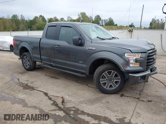 2015 Ford F-150 XLT with VIN 1FTEX1EP7FFA52955, listed as a IAAI auction lot 40799137 with 134,290 mi miles. Bid and sale history available at carsss.com. Image 1.