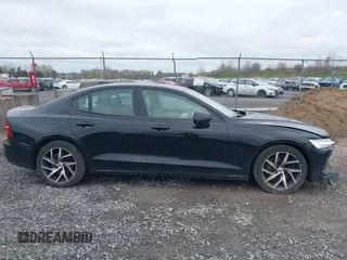 2019 Volvo S60 Momentum with VIN 7JRA22TK5KG018383, listed as a IAAI auction lot 42146289 with 111,227 mi miles. Bid and sale history available at carsss.com. Image 13.