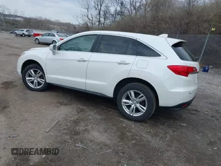 2013 Acura RDX with VIN 5J8TB4H34DL023221, listed as a IAAI auction lot 41870019 with 183,344 mi miles. Bid and sale history available at carsss.com. Image 3.