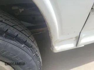 2017 Chevrolet Express Cargo с VIN 1GCWGAFF4H1345724, выставлен на аукционе IAAI как лот 42847825 с пробегом 176 392 миль миль и . История ставок и продаж доступна на DreamBid. Изображение 22.