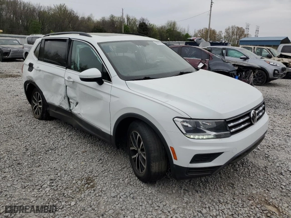 2021 Volkswagen Tiguan SE with VIN 3VV3B7AX4MM080130, listed as a Copart auction lot 50899315 with 80,714 mi miles and Clean Title. Bid and sale history available at carsss.com. Image 4.
