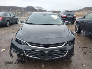 2018 Chevrolet Malibu LT with VIN 1G1ZD5ST6JF241648, listed as a IAAI auction lot 41421652 with 100,748 mi miles. Bid and sale history available at carsss.com. Image 6.