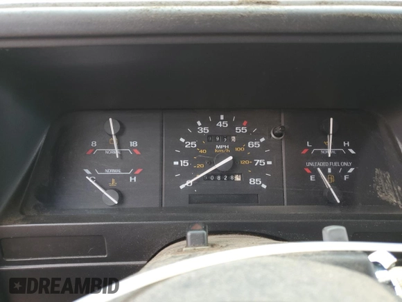 1992 Ford Ranger z VIN 1FTCR14U3NPA43414, wystawiony jako Copart lot #62961125 z przebiegiem 50 828 mil mil oraz Czysty tytuł • Clean title. Historia ofert i sprzedaży dostępna na DreamBid. Obrazek 9.