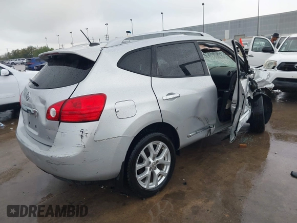 2011 Nissan Rogue SV z VIN JN8AS5MT2BW168436, wystawiony jako IAAI lot #41861785 z przebiegiem 174 593 mil mil oraz . Historia ofert i sprzedaży dostępna na DreamBid. Obrazek 4.