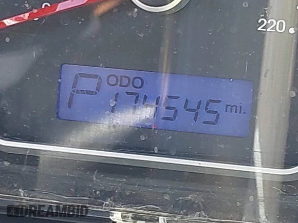 2009 Hyundai Elantra SE z VIN KMHDU46D39U670425, wystawiony jako IAAI lot #42094937 z przebiegiem 174 545 mil mil oraz . Historia ofert i sprzedaży dostępna na DreamBid. Obrazek 16.