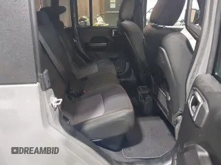 2021 Jeep Gladiator Mojave z VIN 1C6JJTEG5ML524829, wystawiony jako IAAI lot #42247982 z przebiegiem 20 158 mil mil oraz . Historia ofert i sprzedaży dostępna na DreamBid. Obrazek 8.