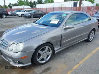 2009 Mercedes-Benz CLK 350 z VIN WDBTJ56H39F269431, wystawiony jako IAAI lot #42250728 z przebiegiem 127 914 mil mil oraz . Historia ofert i sprzedaży dostępna na DreamBid. Obrazek 14.