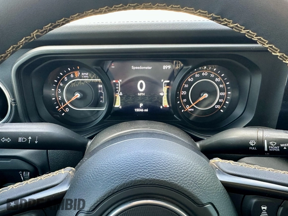 2024 Jeep Gladiator Sport S with VIN 1C6HJTAG0RL123040, listed as a IAAI auction lot 42628429 with 15,046 mi miles and . Bid and sale history available at DreamBid. Image 7.