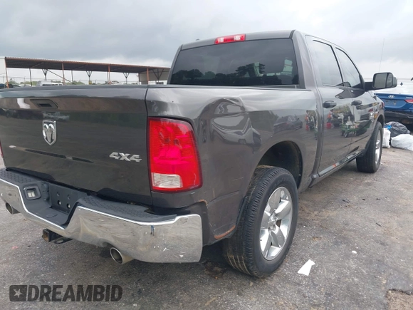 2021 Ram 1500 Tradesman с VIN 1C6RR7KT5MS573295, выставлен на аукционе IAAI как лот 42124907 с пробегом 71 286 миль миль и . История ставок и продаж доступна на DreamBid. Изображение 4.