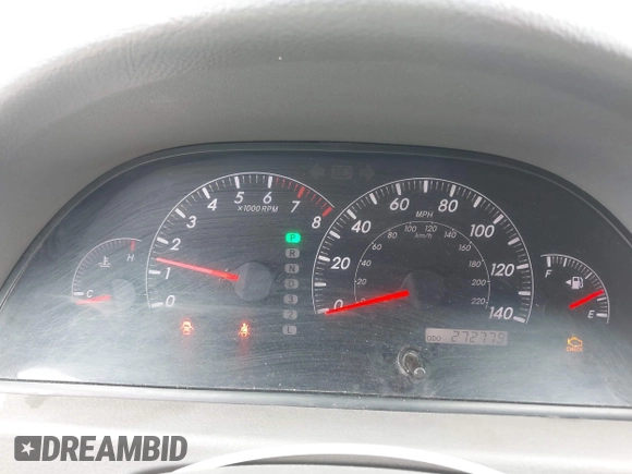 2005 Toyota Camry STD z VIN 4T1BE32K55U084967, wystawiony jako IAAI lot #42138311 z przebiegiem 272 779 mil mil oraz . Historia ofert i sprzedaży dostępna na DreamBid. Obrazek 7.