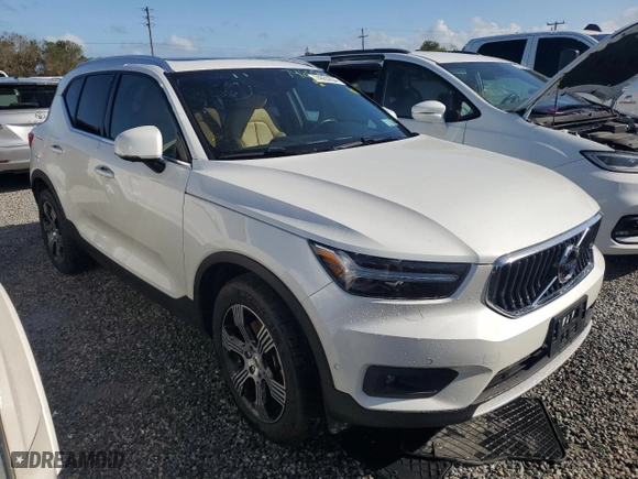 2019 Volvo XC40 Inscription with VIN YV4162UL4K2067756, listed as a Copart auction lot 74655954 with 0 mi miles and Salvage Title. Bid and sale history available at carsss.com. Image 4.